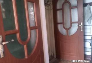 季度真实照片4楼1屋1厨24米冰箱电视双人床衣柜 - 哈尔滨28生活网 hrb.28life.com