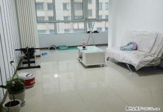 (单间出租)松北盛世香湾 三室大明厅单间出租 干净整洁 可做饭 700每 - 哈尔滨28生活网 hrb.28life.com